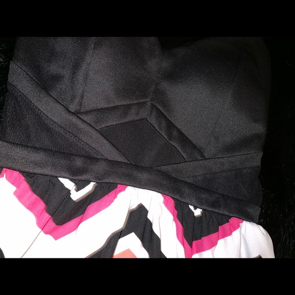 High Low Mesh Inset Dress! - Picture 3 of 4